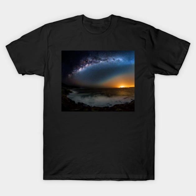 Milky Way over Broken Bay T-Shirt by dags